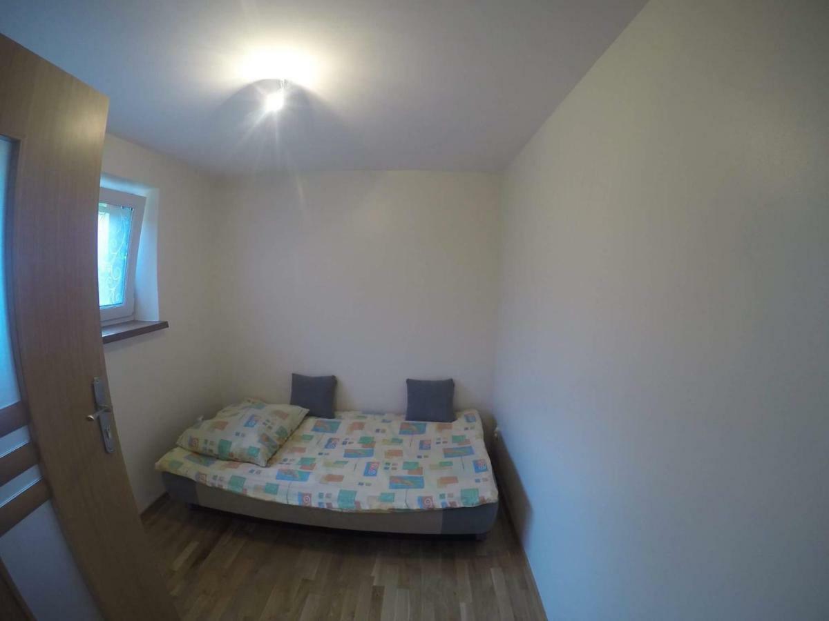 Noclegi U Gosi Ustrzyki Dolne Exterior foto