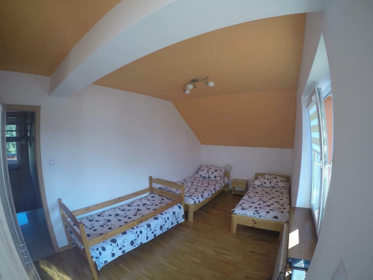 Noclegi U Gosi Ustrzyki Dolne Exterior foto